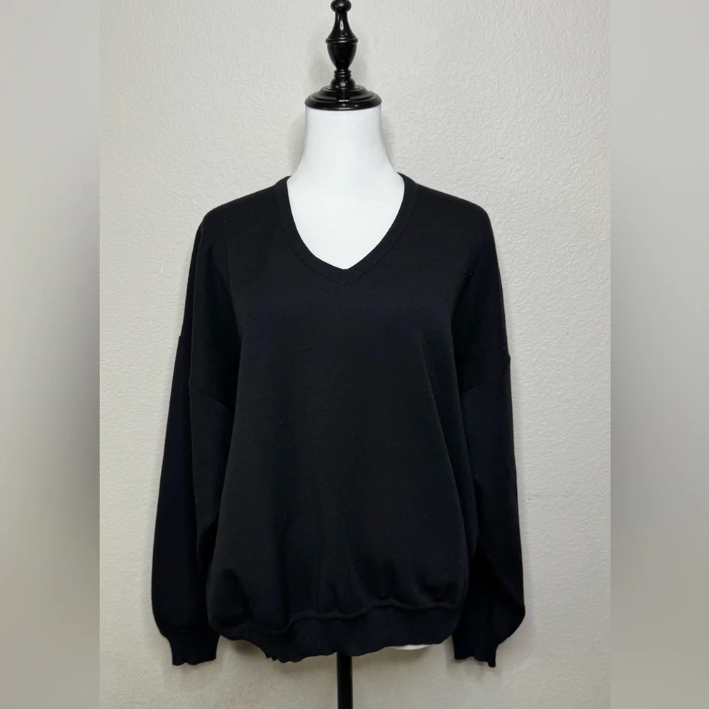Vintage St.‎ Croix Merino 100% Wool Knit V-neck Pull over Sweater Men's M Black